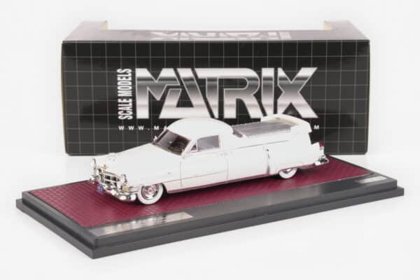 Matrix 1:43 Cadillac Professional S&S Florentine Flower Car White 1951 (MX20301-412) resin model, with box, front