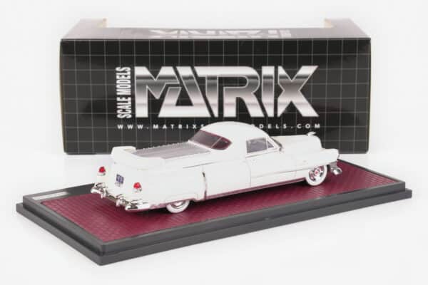 Matrix 1:43 Cadillac Professional S&S Florentine Flower Car White 1951 (MX20301-412) resin model, with box, rear