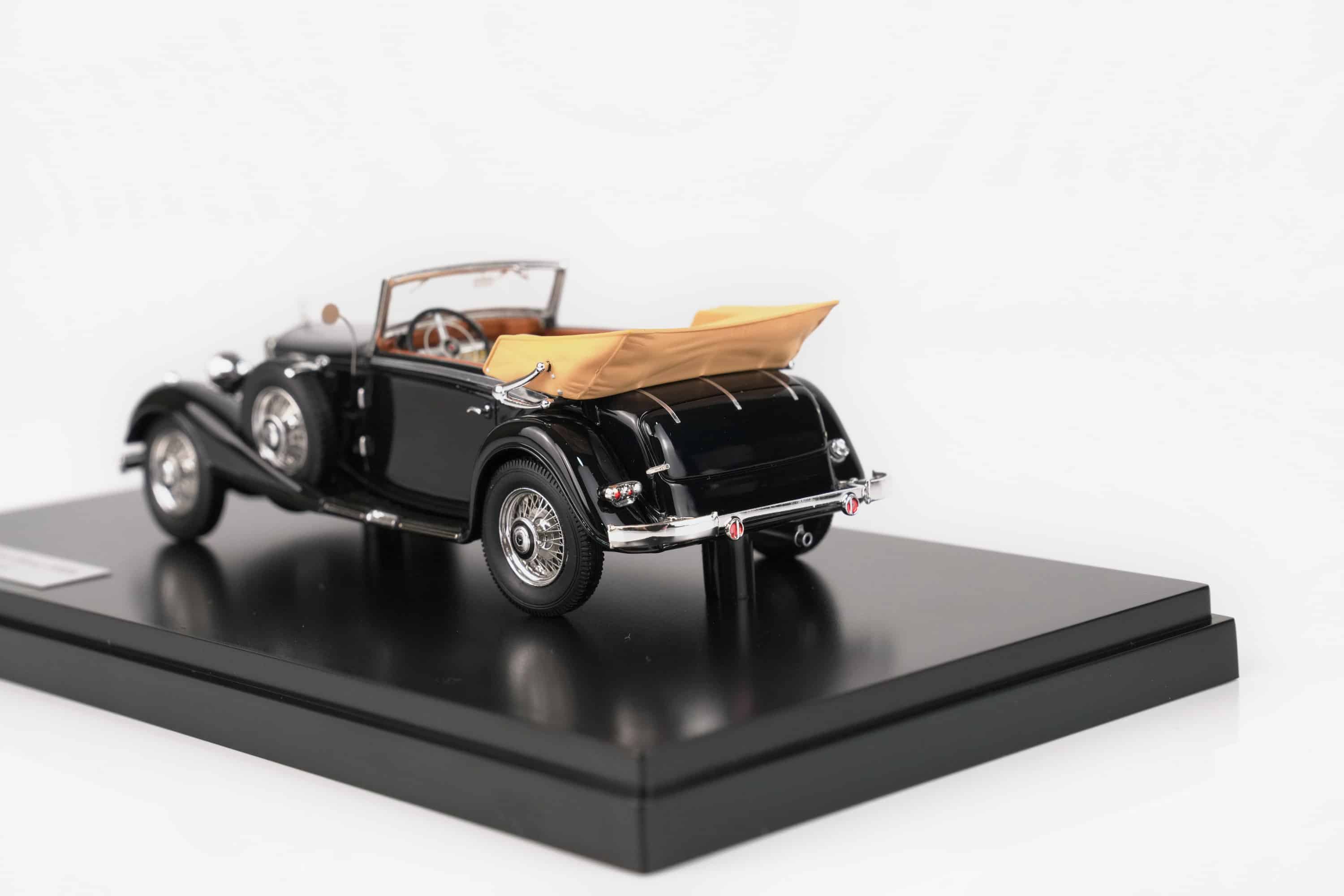 Matrix 1:43 Mercedes-Benz 500K Cabriolet C Black 1935 (MX41302-311) Limited Edition Resin Model 5 Matrix 1:43 Mercedes-Benz 500K Cabriolet C Black 1935 (MX41302-311) resin model, rear three-quarter
