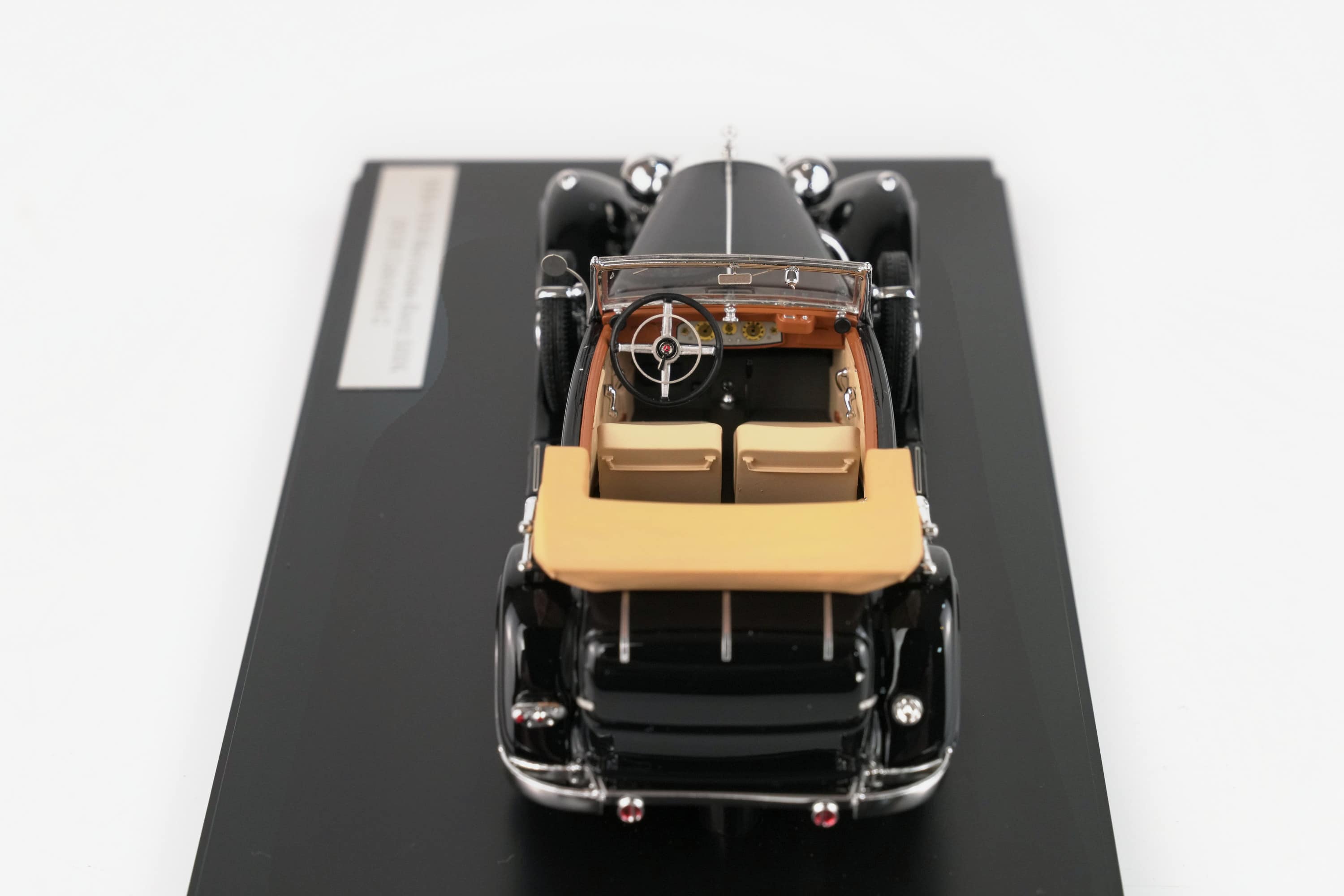 Matrix 1:43 Mercedes-Benz 500K Cabriolet C Black 1935 (MX41302-311) Limited Edition Resin Model 6 Matrix 1:43 Mercedes-Benz 500K Cabriolet C Black 1935 (MX41302-311) resin model, high angle