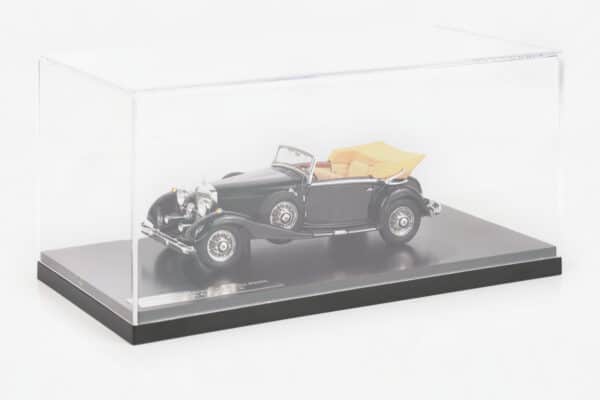 Matrix 1:43 Mercedes-Benz 500K Cabriolet C Black 1935 (MX41302-311) Limited Edition Resin Model 13 Matrix 1:43 Mercedes-Benz 500K Cabriolet C Black 1935 (MX41302-311) resin model, in display case