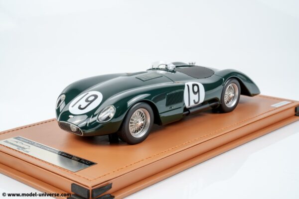 Tecnomodel - 1:18 Jaguar C-Type Long Tail No.19 24h Le Mans 1952 Peter Whitehead, Ian Stewart - Limited Edition Resin Model with Display Case 14 Tecnomodel - 1:18 Jaguar C-Type Long Tail No.19 24h Le Mans 1952 Peter Whitehead, Ian Stewart - Limited Edition Resin Model with Display Case