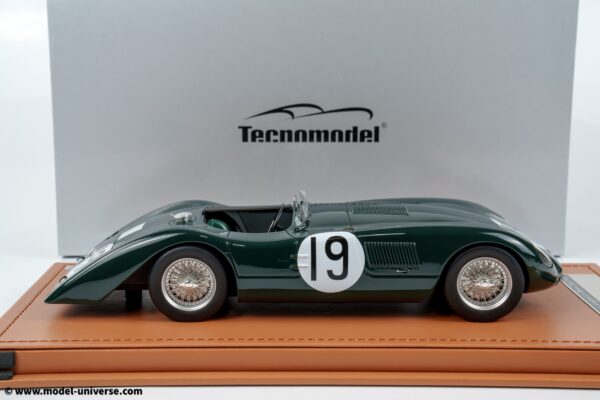 Tecnomodel - 1:18 Jaguar C-Type Long Tail No.19 24h Le Mans 1952 Peter Whitehead, Ian Stewart - Limited Edition Resin Model with Display Case 11 Tecnomodel - 1:18 Jaguar C-Type Long Tail No.19 24h Le Mans 1952 Peter Whitehead, Ian Stewart - Limited Edition Resin Model with Display Case
