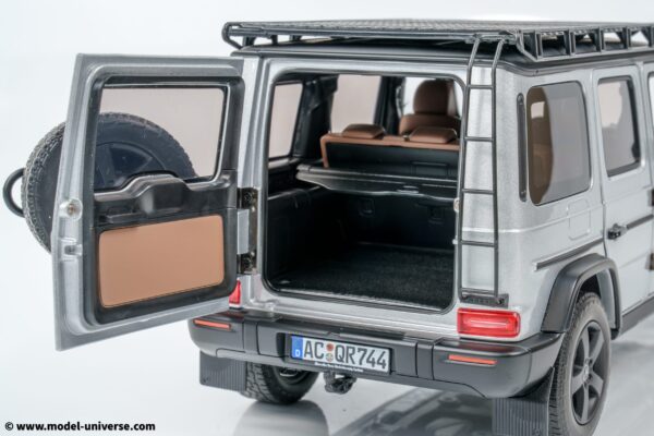Norev - 1:18 Mercedes-Benz G500 2024 Iridium Silver - Diecast Model 18 Norev - 1:18 Mercedes-Benz G500 2024 Iridium Silver - Diecast Model