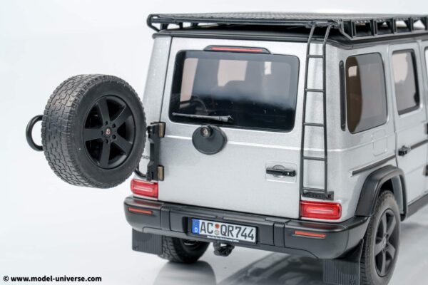 Norev - 1:18 Mercedes-Benz G500 2024 Iridium Silver - Diecast Model 17 Norev - 1:18 Mercedes-Benz G500 2024 Iridium Silver - Diecast Model