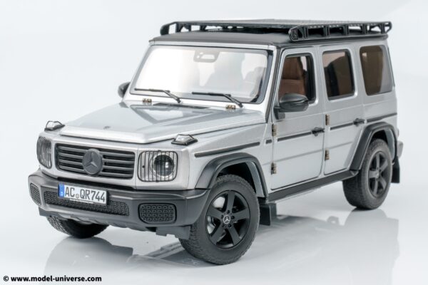 Norev - 1:18 Mercedes-Benz G500 2024 Iridium Silver - Diecast Model 15 Norev - 1:18 Mercedes-Benz G500 2024 Iridium Silver - Diecast Model