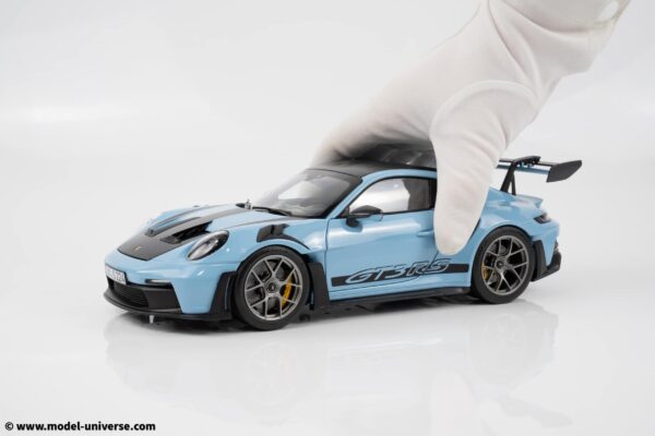Norev - 1:18 Porsche 911 (992) GT3 RS Weissach Pack Light Blue 2022 - Diecast Model 15 Norev - 1:18 Porsche 911 (992) GT3 RS Weissach Pack Light Blue 2022 - Diecast Model