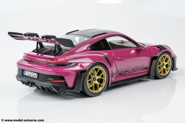 Norev - 1:18 Porsche 911 (992) GT3 RS Ruby Star Purple - Diecast Model 16 Norev - 1:18 Porsche 911 (992) GT3 RS Ruby Star Purple - Diecast Model