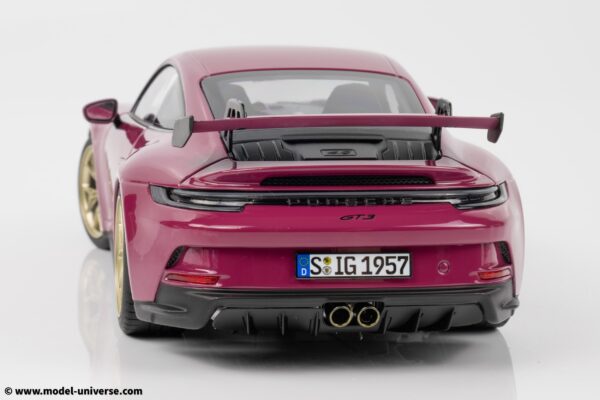 Norev - 1:18 Porsche 911 (992) GT3 Ruby Star Neo 2021 - Diecast Model 25 Norev - 1:18 Porsche 911 (992) GT3 Ruby Star Neo 2021 - Diecast Model