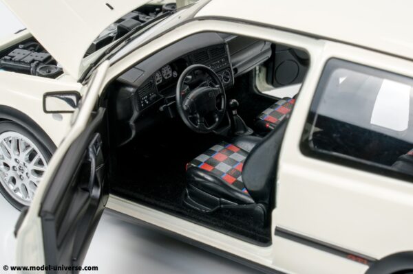Norev - 1:18 Volkswagen VW Golf Mk.3 GTI Candy White 1996 - Diecast Model 19 Norev - 1:18 Volkswagen VW Golf Mk.3 GTI Candy White 1996 - Diecast Model