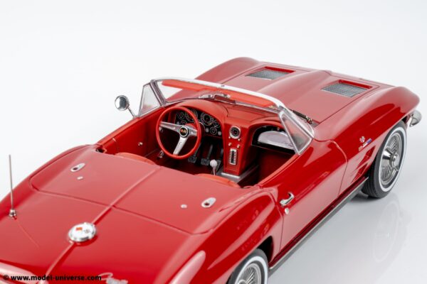 Norev - 1:18 Chevrolet Corvette C2 Sting Ray Cabriolet Riverside Red 1963 (189056) - Diecast Model 27 Norev - 1:18 Chevrolet Corvette C2 Sting Ray Cabriolet Riverside Red 1963 (189056) - Diecast Model