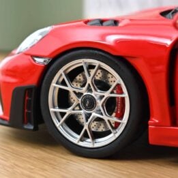 Porsche 718 Spyder RS 2023 Guards Red - 1:18 Scale Diecast Model by Norev