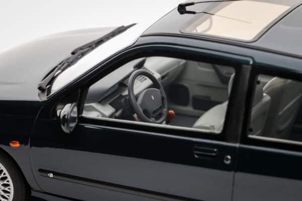 ot1157 renault clio baccara 1 8 abyss green 1995 10