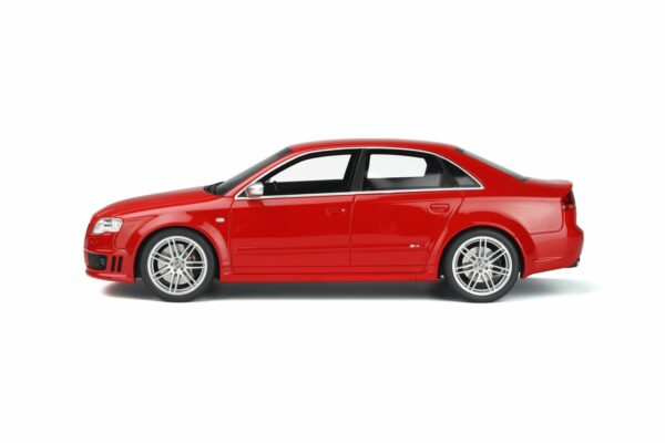 Otto Mobile OT400 Audi RS4 B7 4.2 FSI Misano Red Resin Model Car