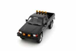 Toyota Hilux SR5 Glossy Black 202 1985 - 1:18 Scale Limited Edition Resin Model by Otto Mobile