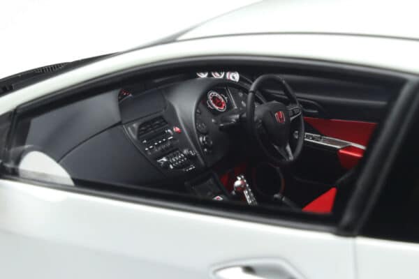 otto mobile - 1:18 honda civic type r (fn2) 2010 white