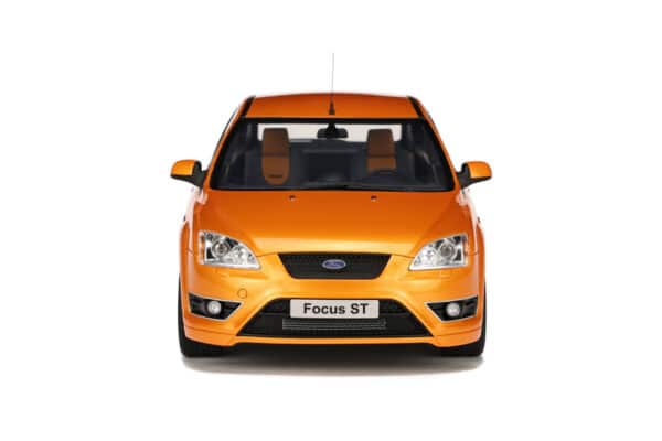 otto mobile - 1:18 ford focus st 2.5 (mk.2) orange (2006)