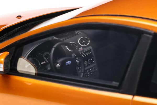 otto mobile - 1:18 ford focus st 2.5 (mk.2) orange (2006)