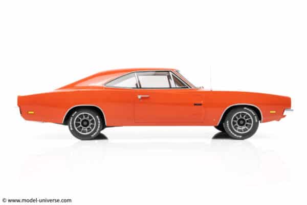 Otto Mobile - 1:12 Dodge Charger Hemi Orange 1969 - Limited Edition Resin Model