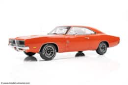 Otto Mobile - 1:12 Dodge Charger Hemi Orange 1969 - Limited Edition Resin Model
