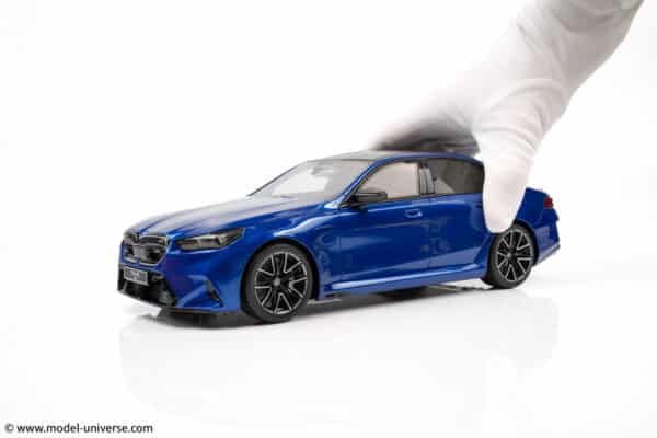 GT Spirit 1:18 BMW M5 Marina Bay Blue Metallic 2024 (GT507) - Limited Edition Resin Model
