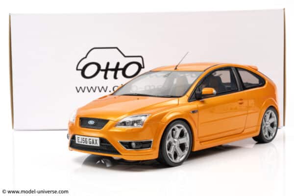 Otto Mobile - 1:18 Ford Focus Mk.2 ST 2.5 Electric Orange 2006 UK RHD Special - Limited Edition Resin Model