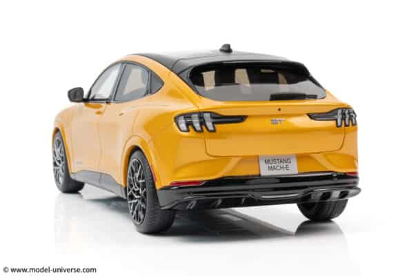 Otto Mobile 1:18 Ford Mustang Mach-E GT Performance Cyber Orange 2021 (OT983)