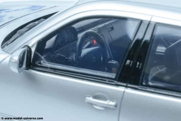 Otto Mobile - 1:18 Mercedes-Benz E55 AMG W210 Brilliant Silver 2001 - Limited Edition Resin Model