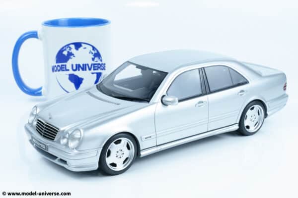 Otto Mobile - 1:18 Mercedes-Benz E55 AMG W210 Brilliant Silver 2001 - Limited Edition Resin Model