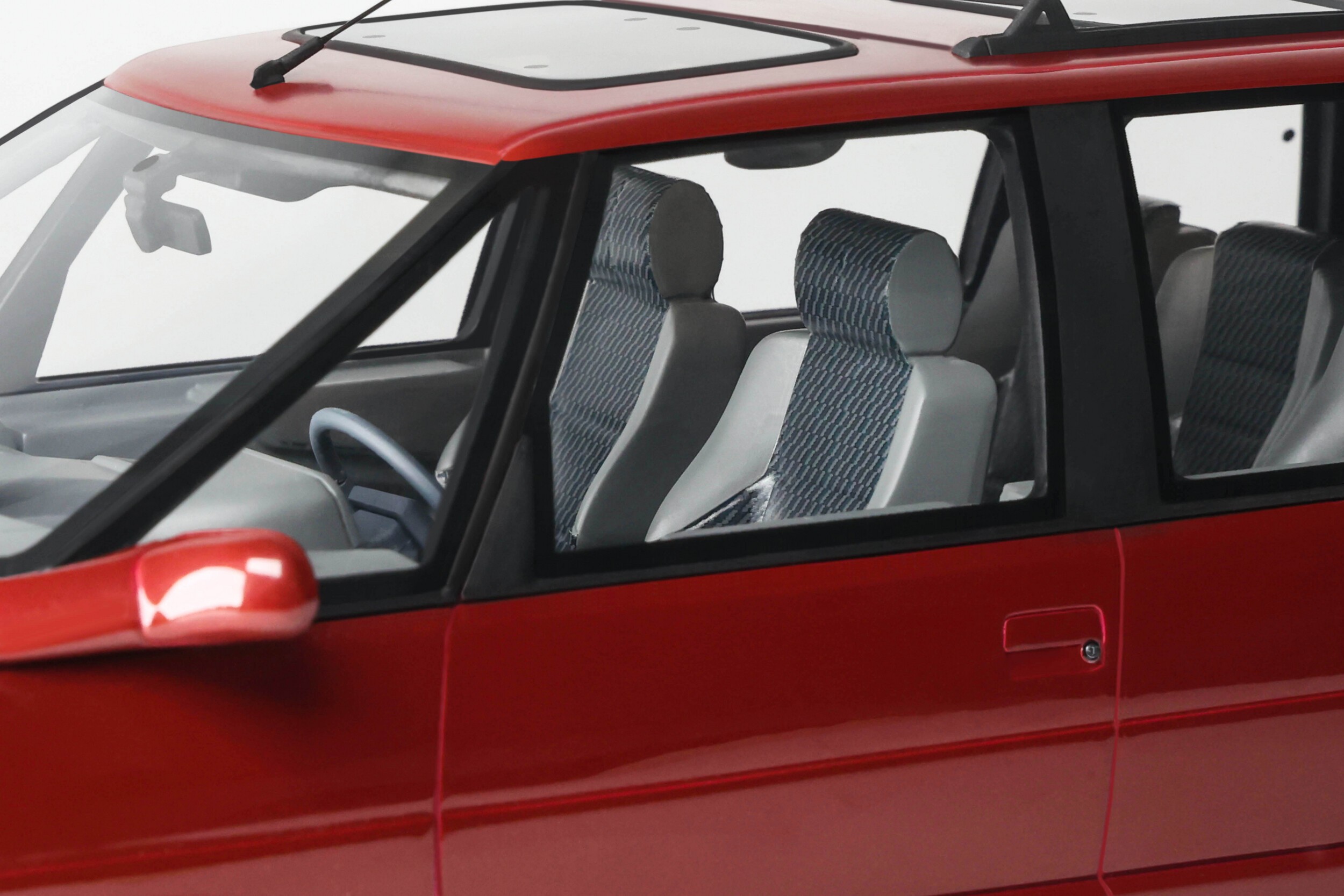 Otto Mobile 1:18 Renault Espace RXE V6 i 1991 Red Malaga (OT1248) Resin Model 7 Otto Mobile 1:18 Renault Espace RXE V6 i 1991 Red Malaga (OT1248) Resin Model - Image 7