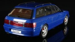Otto Mobile 1:12 Audi Avant RS2 Blue 1994 (G075)