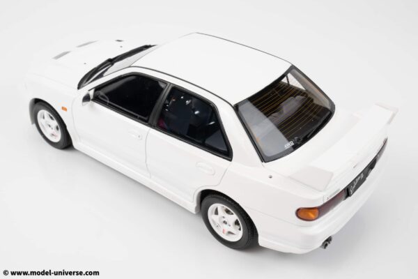 Otto Mobile - 1:18 Mitsubishi Lancer Evo III Scotia White 1995 - Limited Edition Resin Model 16 Otto Mobile - 1:18 Mitsubishi Lancer Evo III Scotia White 1995 - Limited Edition Resin Model