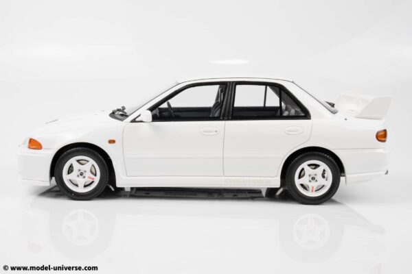 Otto Mobile - 1:18 Mitsubishi Lancer Evo III Scotia White 1995 - Limited Edition Resin Model 20 Otto Mobile - 1:18 Mitsubishi Lancer Evo III Scotia White 1995 - Limited Edition Resin Model