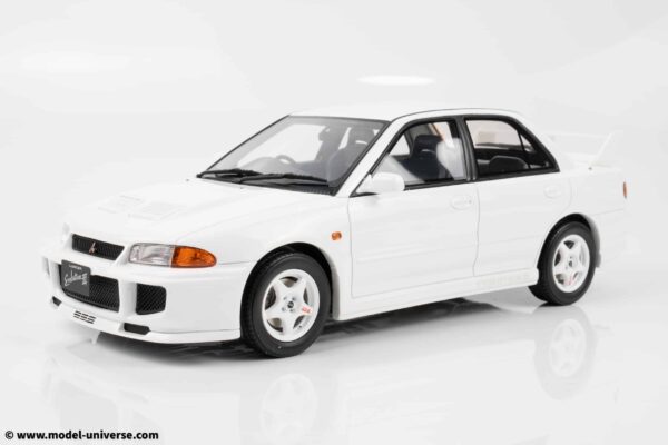 Otto Mobile - 1:18 Mitsubishi Lancer Evo III Scotia White 1995 - Limited Edition Resin Model 13 Otto Mobile - 1:18 Mitsubishi Lancer Evo III Scotia White 1995 - Limited Edition Resin Model