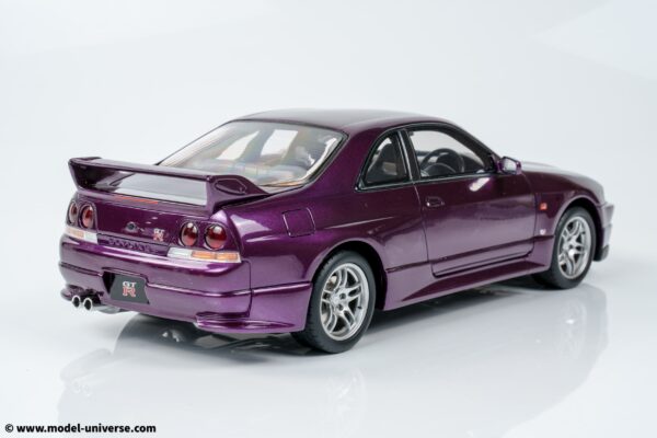 Otto Mobile - 1:18 Nissan Skyline GT-R R33 V-Spec Midnight Purple 1995 - Limited Edition Resin Model 13 Otto Mobile - 1:18 Nissan Skyline GT-R R33 V-Spec Midnight Purple 1995 - Limited Edition Resin Model