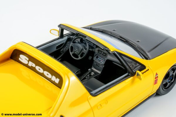 Otto Mobile - 1:18 Honda Civic Del Sol Phoenix Yellow 1996 - Limited Edition Resin Model 13 Otto Mobile - 1:18 Honda Civic Del Sol Phoenix Yellow 1996 - Limited Edition Resin Model
