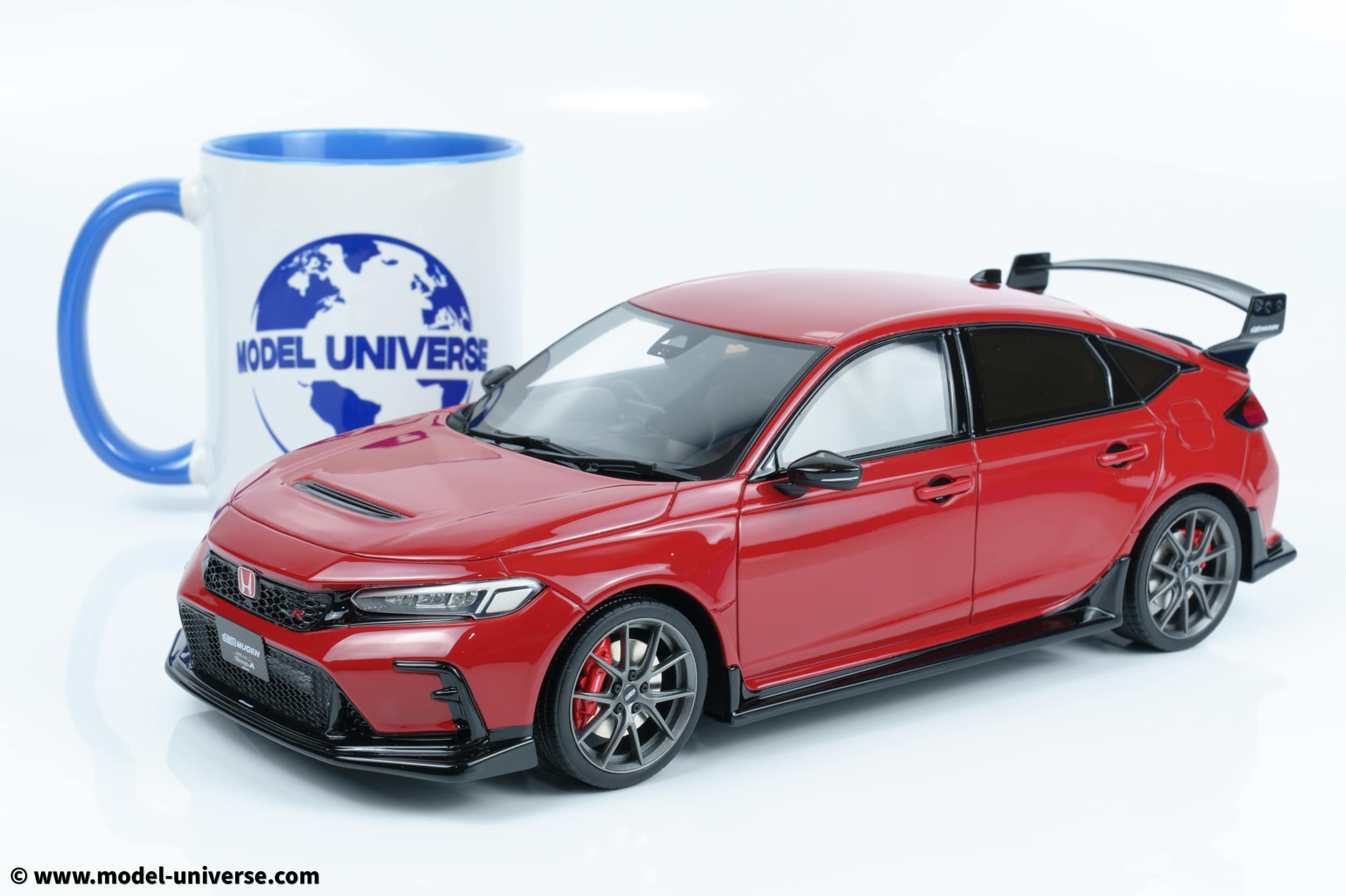 Otto Mobile - 1:18 Honda Civic Type R Mugen Rallye Red 2024 - Limited Edition Resin Model 2 Otto Mobile - 1:18 Honda Civic Type R Mugen Rallye Red 2024 - Limited Edition Resin Model