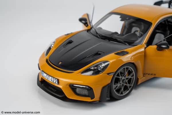 Norev 1:18 Porsche Cayman GT4 RS w/Weissach Bahama Yellow Pack 2023 (187252)