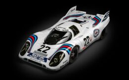 Pocher - 1:8 Porsche 917KH Martini Edition - Pre-Painted Diecast Model Kit