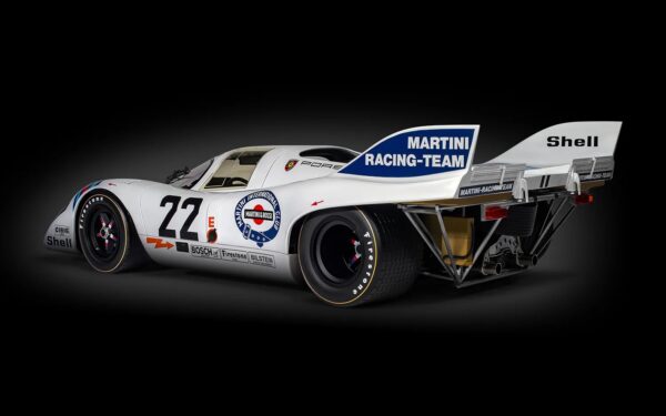 Pocher - 1:8 Porsche 917KH Martini Edition - Pre-Painted Diecast Model Kit