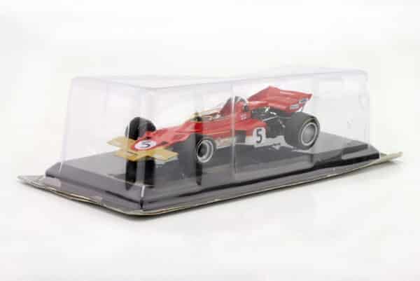 Premium Collectibles 1:24 Lotus 72C No.5 Jochen Rindt F1 World Champion 1970 (MW2ALA0038) Diecast Model 13 Premium Collectibles 1:24 Lotus 72C No.5 Jochen Rindt F1 World Champion 1970 (MW2ALA0038) Diecast Model