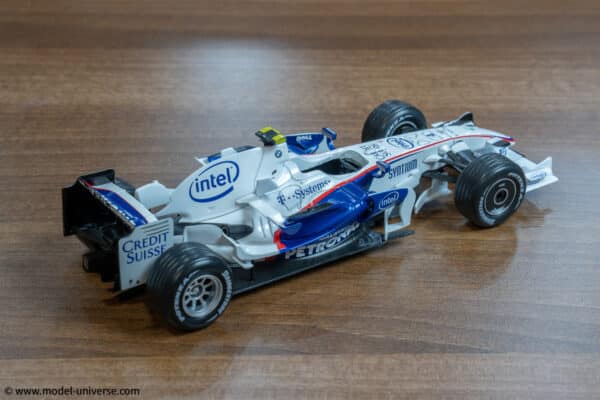 1:24 BMW Sauber F1.08 No.4 Robert Kubica 2008 - Diecast Model