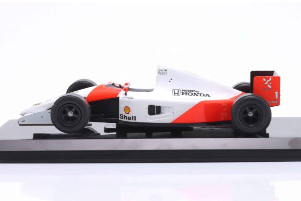 1:24 McLaren MP4/6 No.1 Ayrton Senna 1991 F1 World Champion - Diecast Model 8 1:24 McLaren MP4/6 No.1 Ayrton Senna 1991 F1 World Champion - Diecast Model
