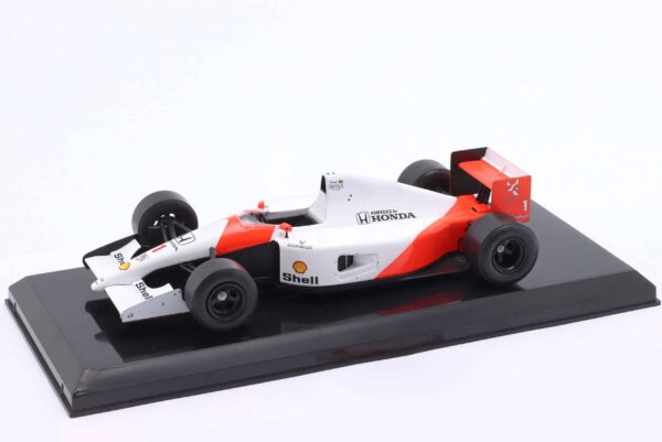 1:24 McLaren MP4/6 No.1 Ayrton Senna 1991 F1 World Champion - Diecast Model 10 1:24 McLaren MP4/6 No.1 Ayrton Senna 1991 F1 World Champion - Diecast Model