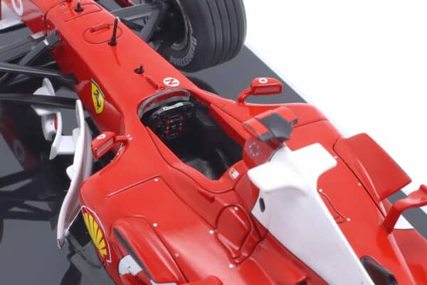 1:24 Ferrari F2004 No.1 Michael Schumacher F1 World Champion 2004 - Diecast Model