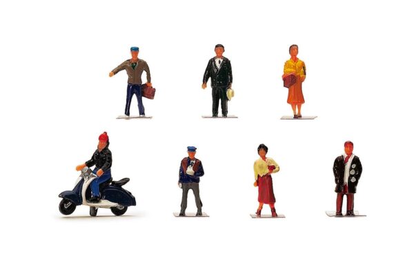 Hornby - City People Figures (R7115) OO Gauge