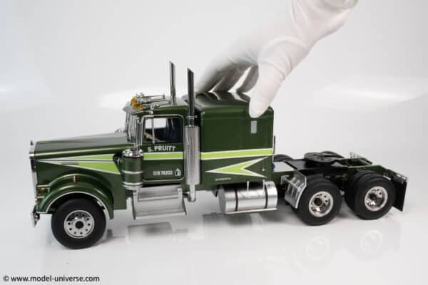 road kings kenworth green diecast model 13