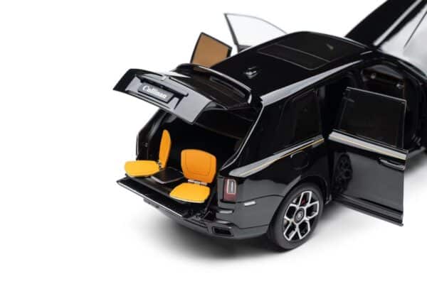 1:18 Rolls-Royce Cullinan Black with Gold Pinstripe (Purple Box) - Limited Edition Diecast Model