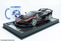 Runner - 1:18 Ferrari FXX-K EVO Black / Red - Limited Edition Resin Model