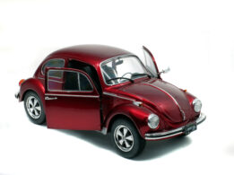 Solido 1:18 VW Beetle 1303 Custom Red Diecast Model S1800512